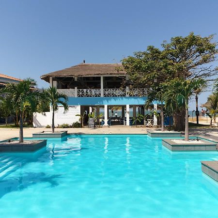 Djembe Beach Resort كولولي المظهر الخارجي الصورة