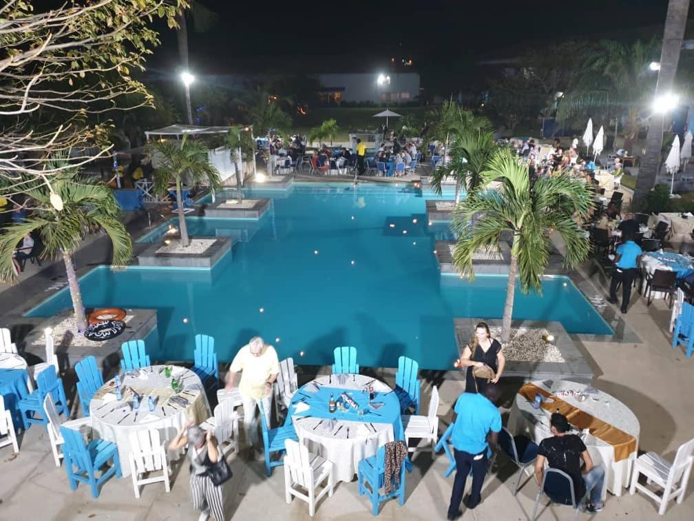 Djembe Beach Resort كولولي المظهر الخارجي الصورة
